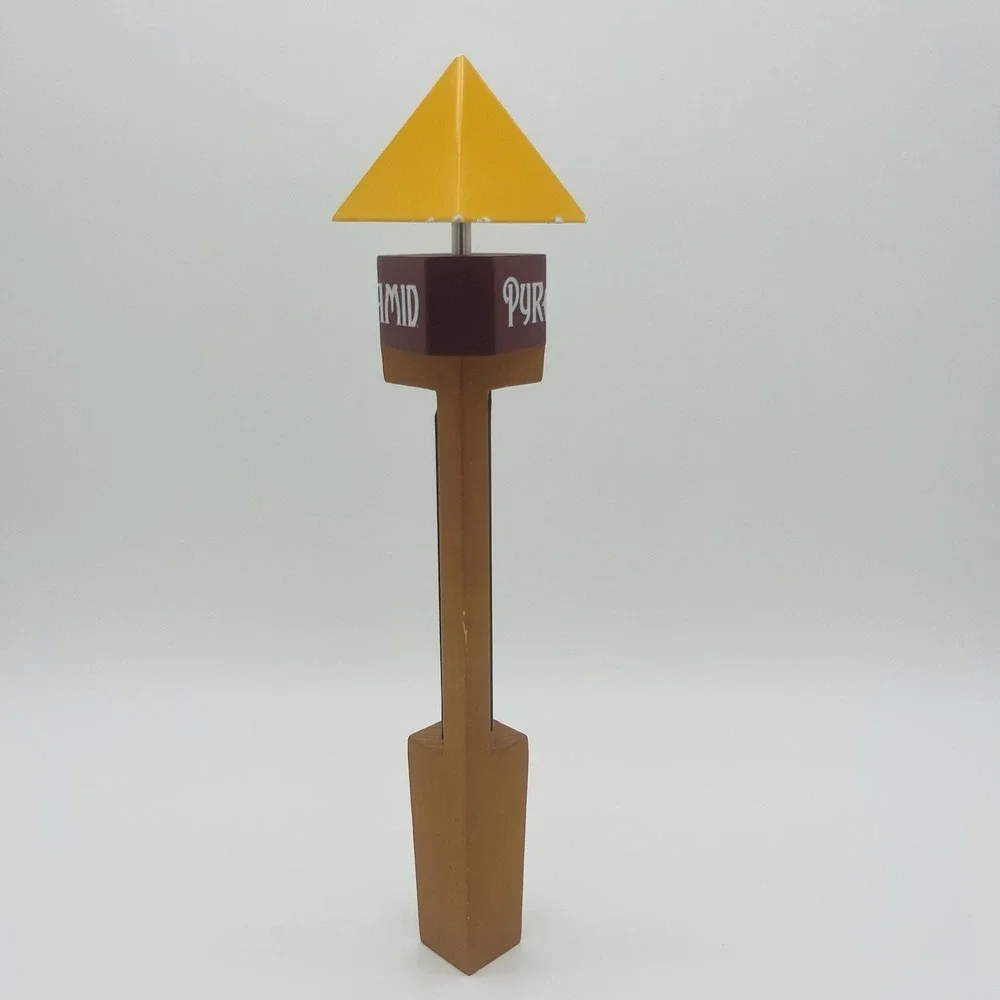 Pyramid Hefeweizen Beer Tap Handle wood Man Cave Kegerator Seattle, Washington